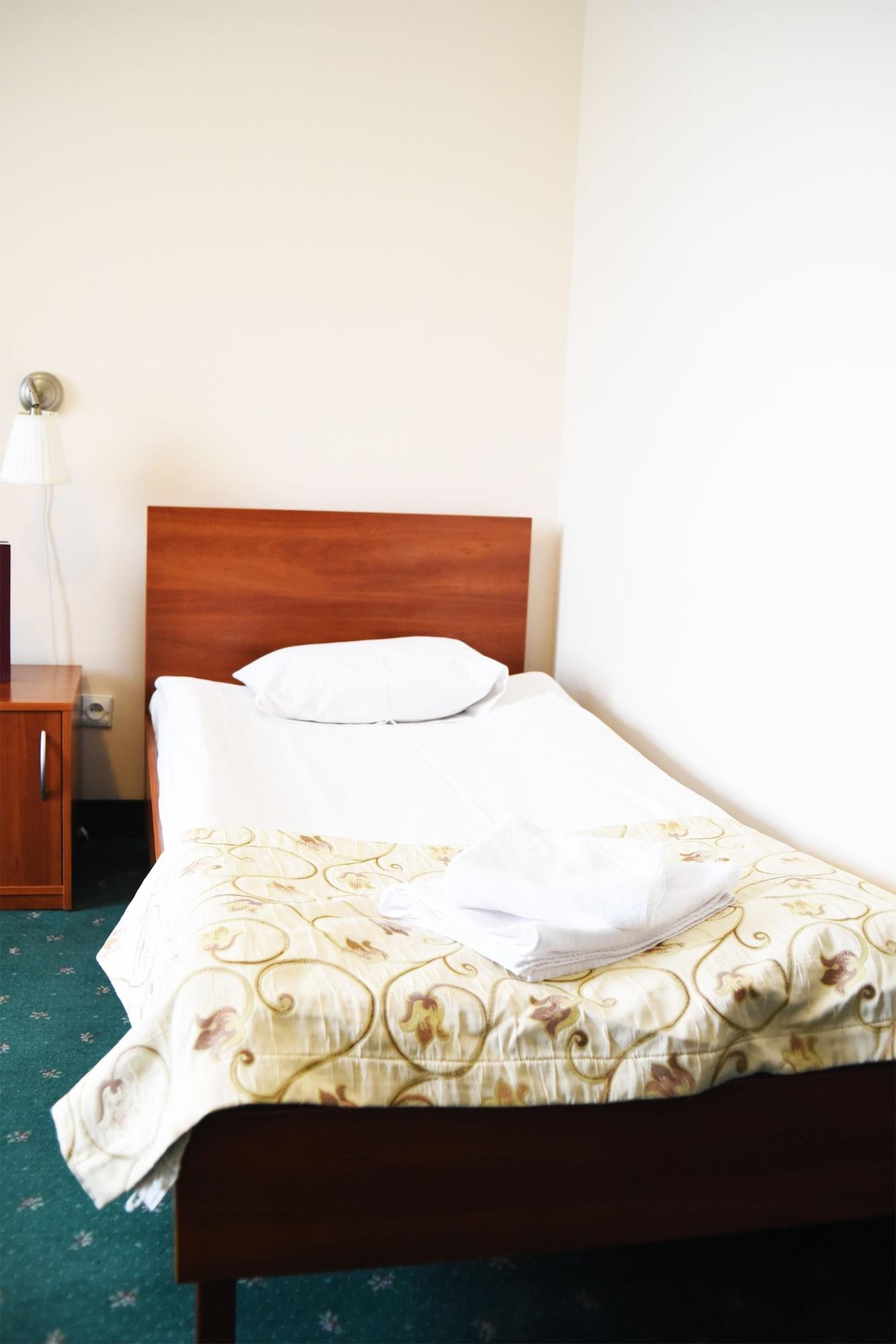 Parkhotel Economic Wielka Wies  Bagian luar foto
