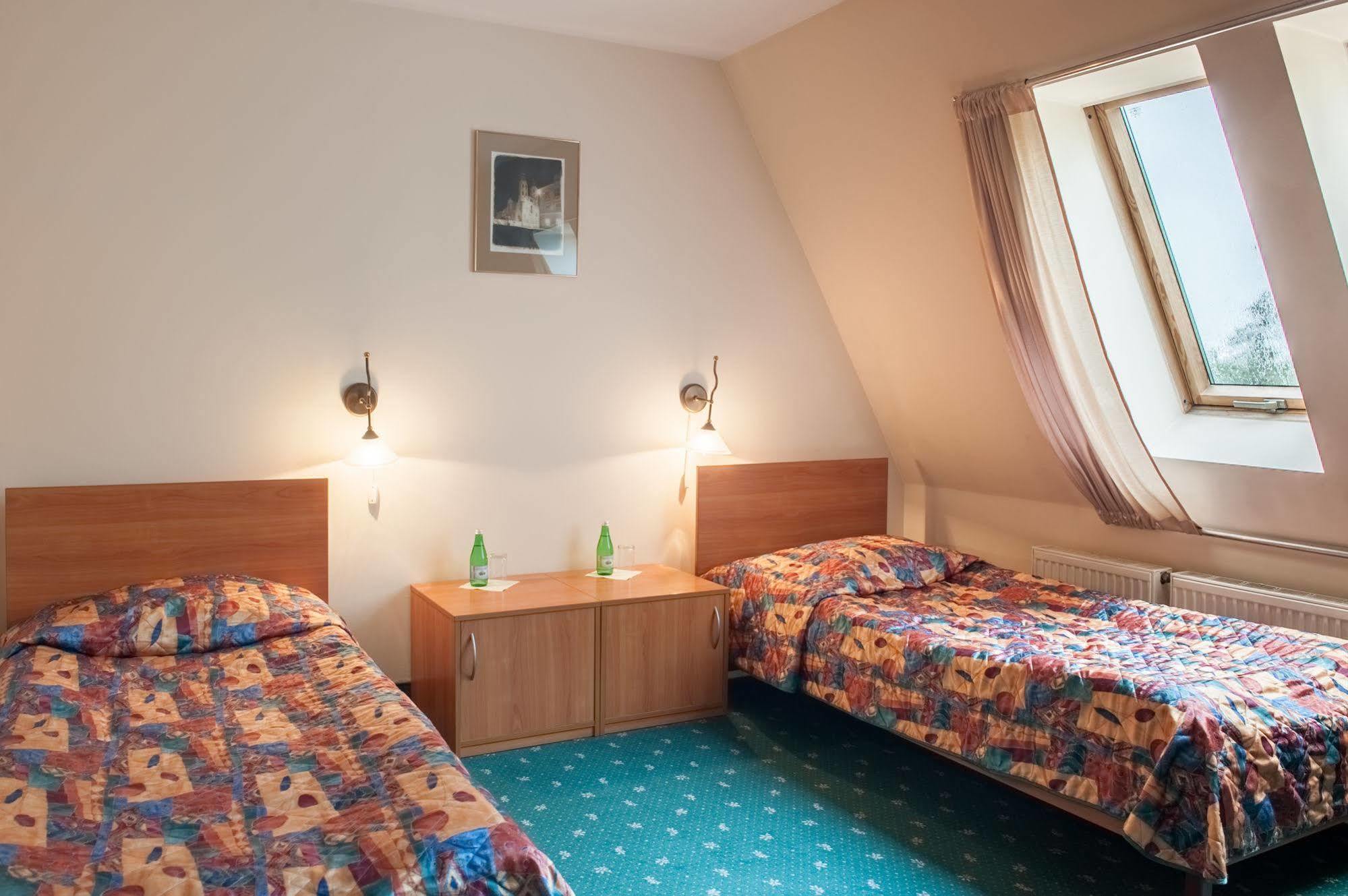 Parkhotel Economic Wielka Wies  Bagian luar foto